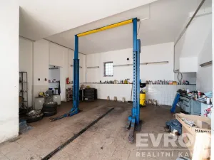 Prodej obchodního prostoru, Vrchlabí, Pražská, 265 m2