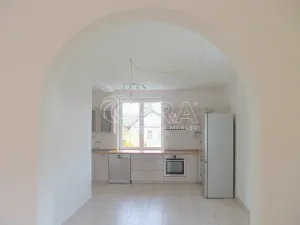 Pronájem rodinného domu, Hluboká nad Vltavou, Janáčkova, 200 m2