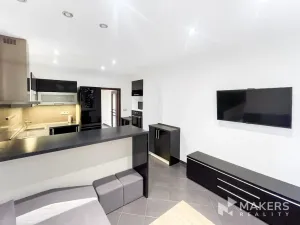 Pronájem bytu 4+kk, Kladno, Vrchlického, 75 m2