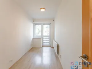Pronájem bytu 4+kk, Praha - Braník, Gončarenkova, 87 m2