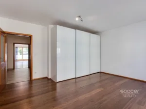 Pronájem bytu 4+kk, Praha - Břevnov, Šlikova, 156 m2