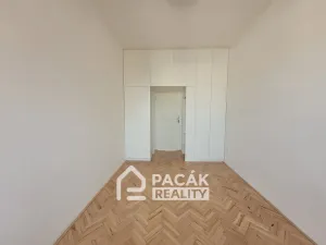 Pronájem bytu 3+1, Prostějov, nám. Padlých hrdinů, 84 m2