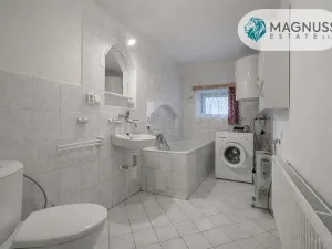 Prodej rodinného domu, Suchdol - Labutice, 160 m2