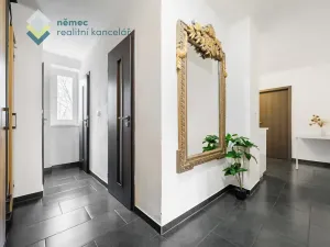 Prodej bytu 3+1, Praha - Kbely, Martinická, 79 m2