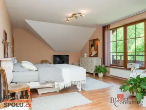 Prodej rodinného domu, Malonty - Jaroměř, 200 m2