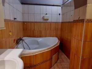 Pronájem bytu 2+kk, Opava, Dolní náměstí, 84 m2