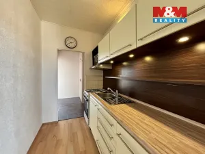 Prodej bytu 2+1, Chomutov, Dřínovská, 61 m2