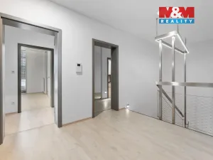 Prodej rodinného domu, Pastviny, 237 m2