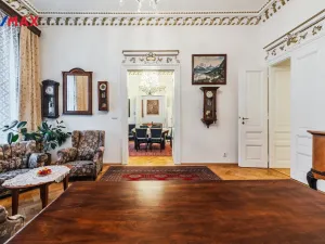 Pronájem kanceláře, Praha - Nové Město, Na Zderaze, 180 m2