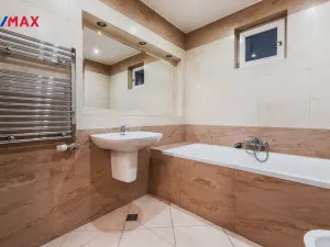 Pronájem kanceláře, Praha - Nové Město, Na Zderaze, 180 m2