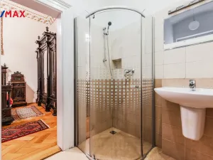 Pronájem kanceláře, Praha - Nové Město, Na Zderaze, 180 m2