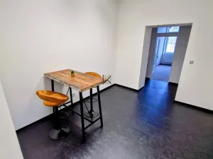 Pronájem kanceláře, Praha - Smíchov, Nádražní, 35 m2