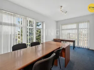 Prodej kanceláře, Ostrava, Olbrachtova, 269 m2