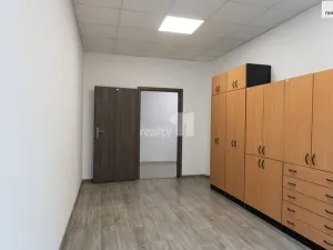 Pronájem kanceláře, Ledeč nad Sázavou, Podolí, 18 m2