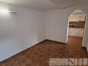 Pronájem bytu 2+kk, Dobřany, Školní, 45 m2
