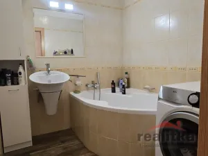 Pronájem bytu 3+1, Opava - Kateřinky, Edvarda Beneše, 70 m2