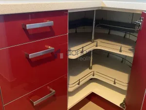 Pronájem bytu 1+kk, Praha, Nademlejnská, 35 m2