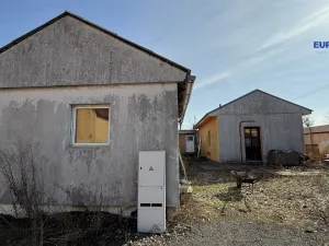 Prodej výrobních prostor, Erpužice - Blahousty, 10996 m2