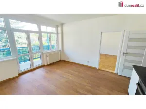Pronájem bytu 2+kk, Štěchovice, Hlavní, 64 m2