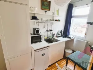 Pronájem bytu 1+kk, Praha - Libeň, Nad Rokoskou, 22 m2