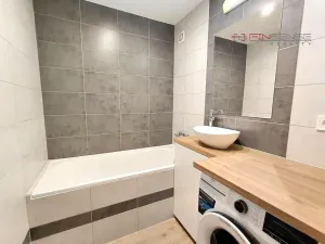 Pronájem bytu 3+kk, Kladno, Vašíčkova, 64 m2