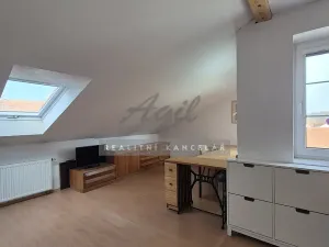 Prodej rodinného domu, Šlapanice, 180 m2