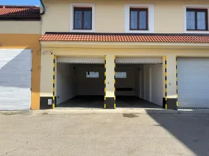 Pronájem garáže, Hluboká nad Vltavou, Vltavská, 80 m2