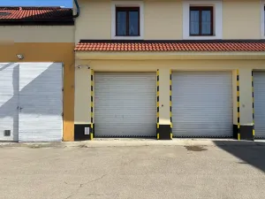 Pronájem garáže, Hluboká nad Vltavou, Vltavská, 80 m2