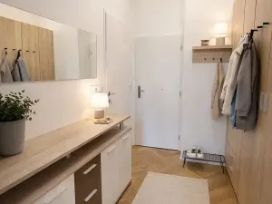 Pronájem bytu 2+kk, Praha - Vinohrady, Hradecká, 38 m2