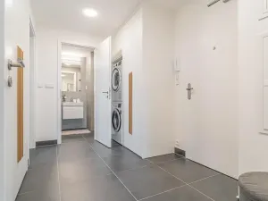 Pronájem bytu 2+kk, Praha - Prosek, Litoměřická, 63 m2
