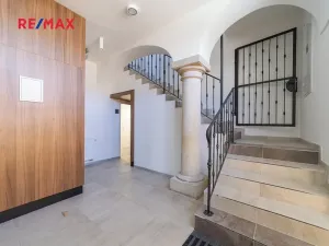 Prodej obchodního prostoru, Králíky, 5. května, 519 m2