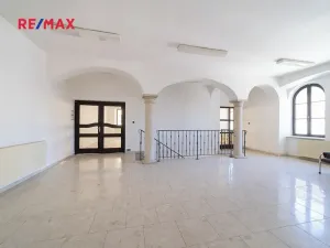 Prodej obchodního prostoru, Králíky, 5. května, 519 m2