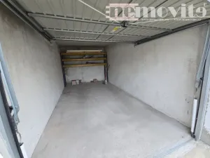 Pronájem garáže, Praha - Braník, Věkova, 15 m2