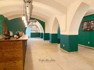 Pronájem restaurace, Olomouc, Horní náměstí, 150 m2