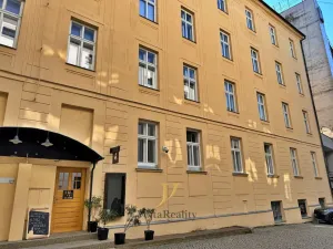 Pronájem restaurace, Olomouc, Horní náměstí, 150 m2