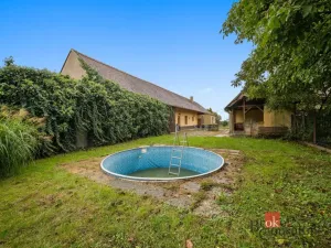 Prodej rodinného domu, Běrunice, 189 m2