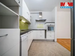 Prodej bytu 1+kk, Praha, Nad Okrouhlíkem, 49 m2