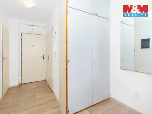 Prodej bytu 3+1, Pardubice - Bílé Předměstí, Na Drážce, 70 m2