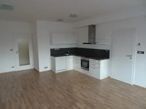 Pronájem bytu 2+kk, Pardubice - Zelené Předměstí, Hronovická, 62 m2