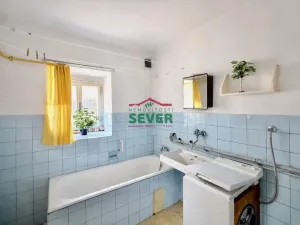 Prodej rodinného domu, Kožlany, Pražská, 200 m2