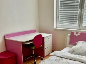 Pronájem bytu 3+kk, Praha - Vysočany, Poděbradská, 80 m2