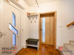 Prodej rodinného domu, Koloveč, nám. Svobody, 160 m2