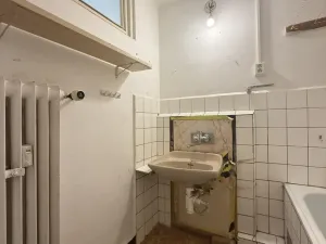 Prodej bytu 2+1, Meziboří, Okružní, 62 m2