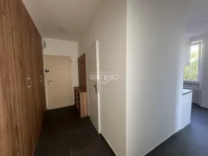 Pronájem bytu 2+1, Chomutov, Mjr. Šulce, 52 m2