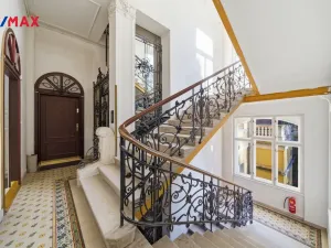 Prodej bytu 2+kk, Karlovy Vary, Krále Jiřího, 49 m2