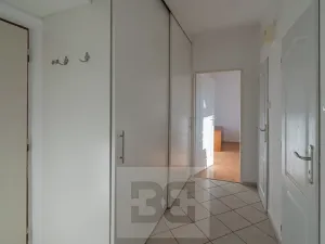 Pronájem bytu 2+1, Praha - Vokovice, Syrská, 52 m2