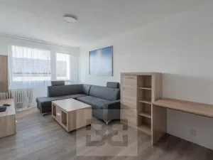 Pronájem bytu 3+1, Praha - Střížkov, Jablonecká, 70 m2