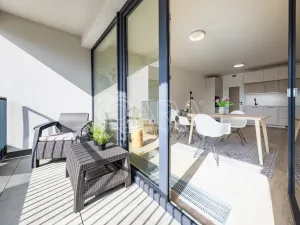 Pronájem bytu 1+kk, Praha - Hloubětín, Poděbradská, 39 m2