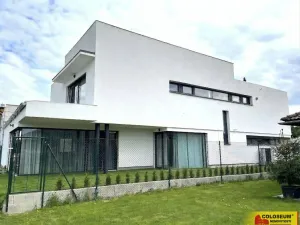 Prodej rodinného domu, Zbraslav, 460 m2