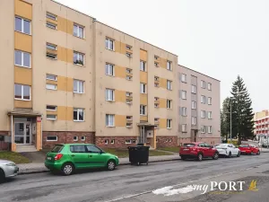 Pronájem bytu 1+1, Plzeň, Pod Lesem, 48 m2